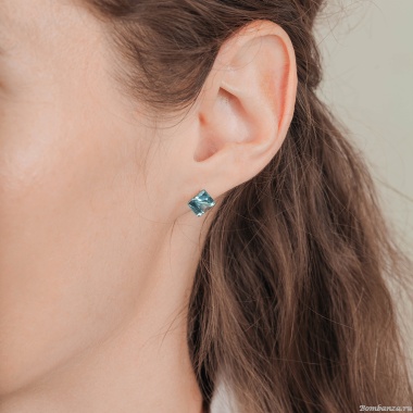 Пусеты Fiore Luna, Crystal Sky Blue, SWE0127/2 SB S Пусеты Fiore Luna, Crystal Sky Blue, SWE0127/2 SB S